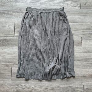 Banana Republic Pleated Green Midi Skirt